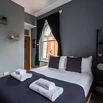 Spacious Clapham Home Near Brixton